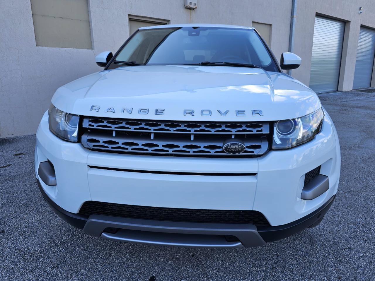 Used 2015 Land Rover Range Rover Evoque Pure AWD/4WD image 6