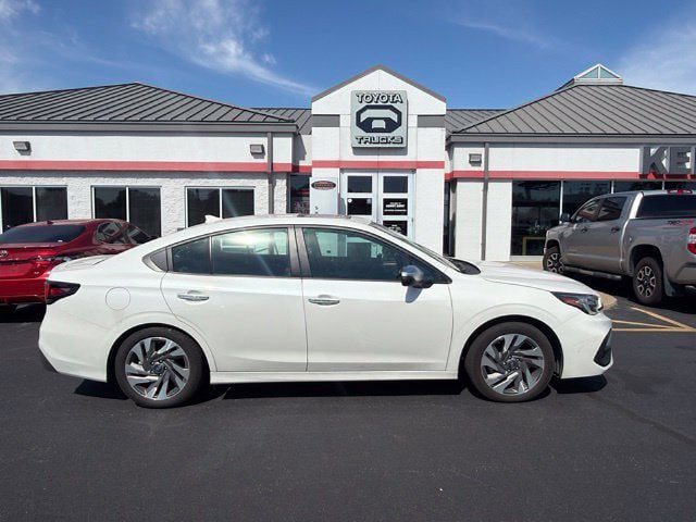 Used 2025 Subaru Legacy Touring XT AWD/4WD image 11