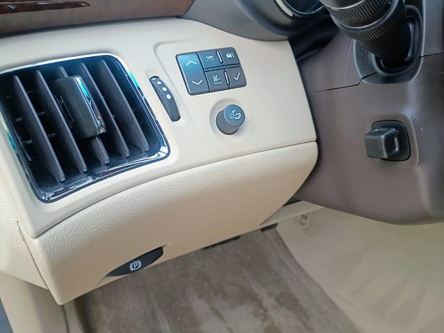 Used 2008 Cadillac CTS 3.6 w/ Performance Luxury Package image 29