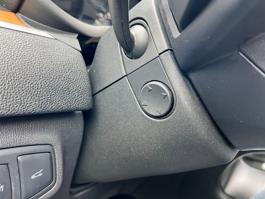 Used 2015 Lincoln MKC AWD w/ Equipment Group 102A Reserve image 33