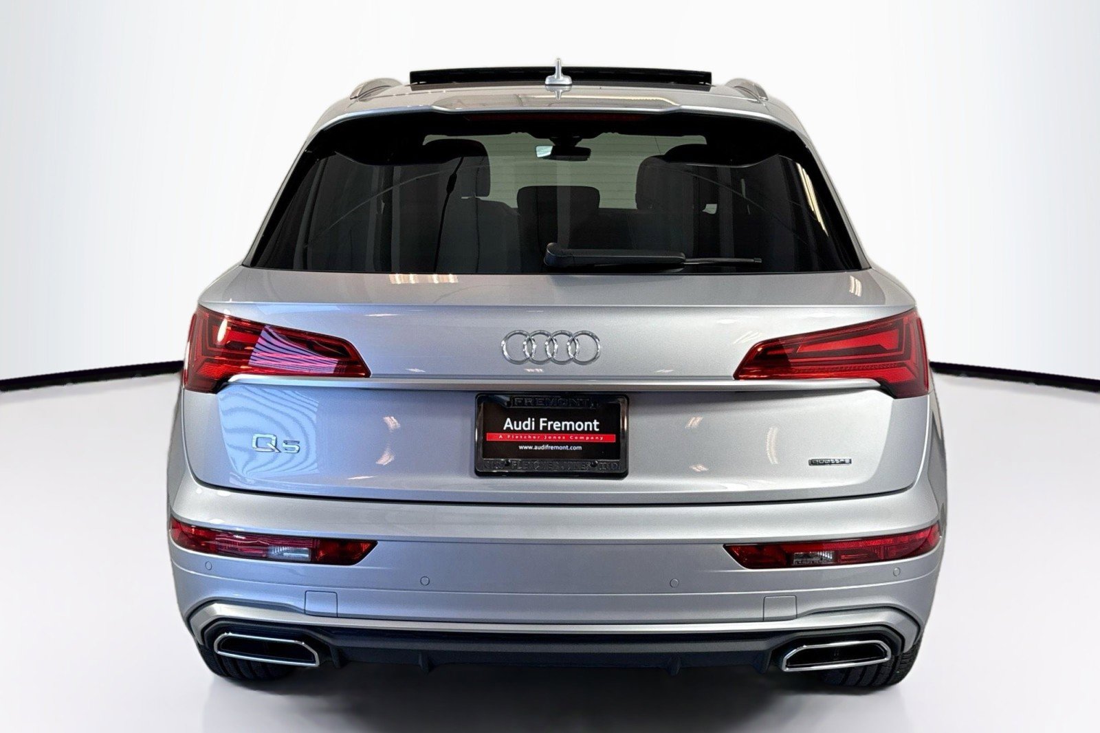 Used 2022 Audi Q5 2.0T Premium w/ Convenience Package image 6
