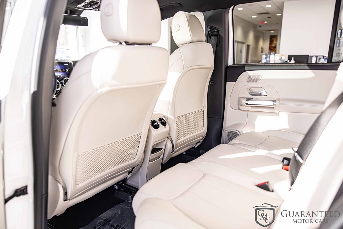 Used 2024 Mercedes-Benz EQB 300 4MATIC w/ Winter Package image 36