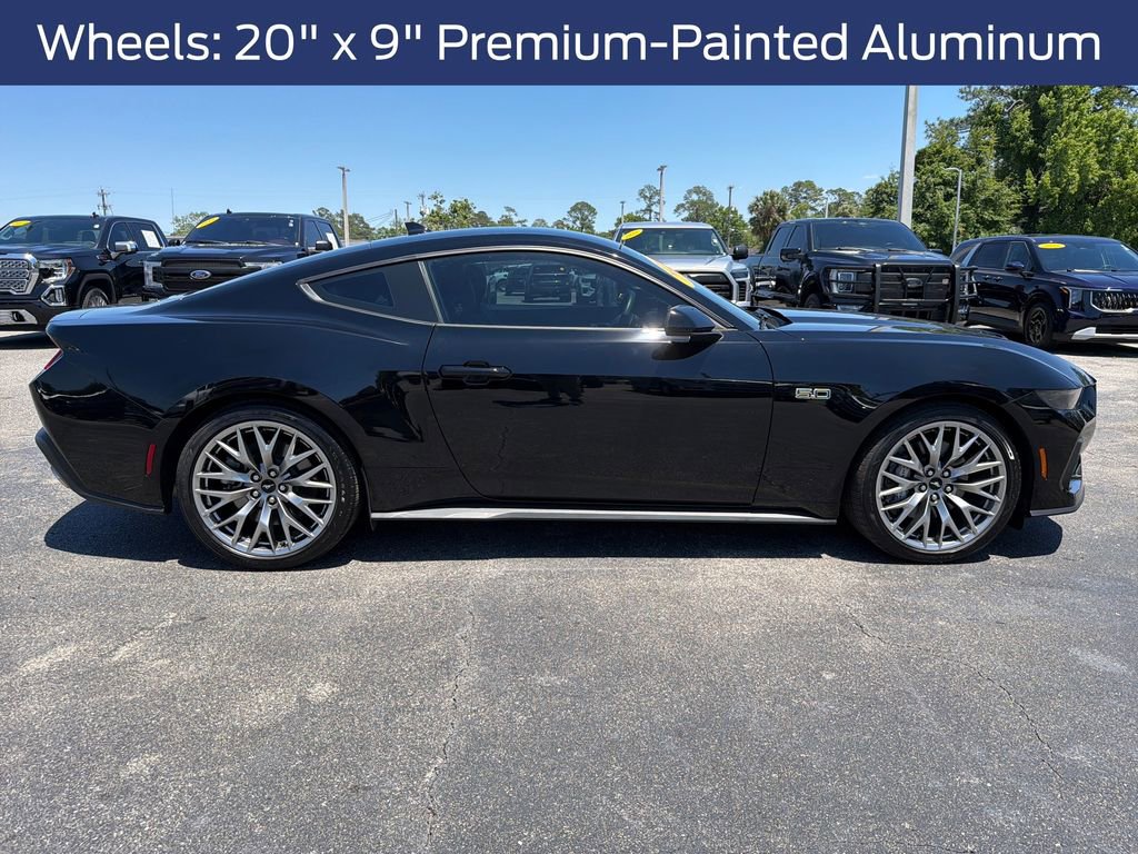 Used 2025 Ford Mustang GT Premium RWD image 7