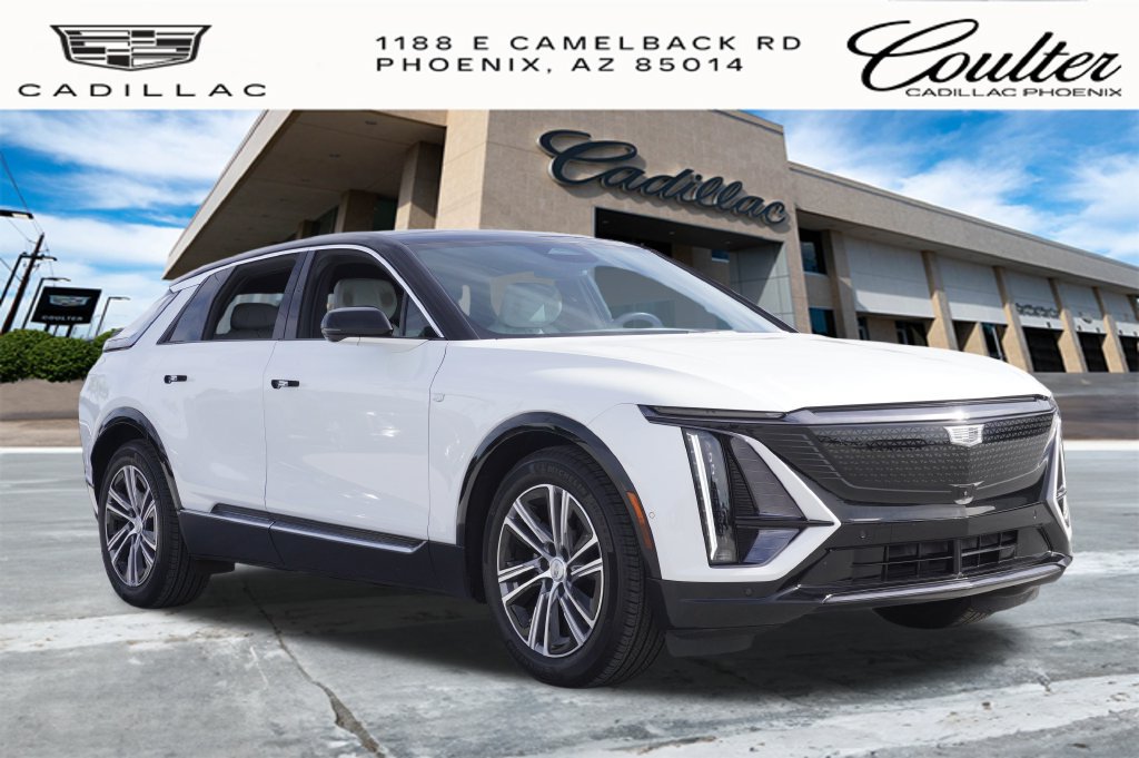 Used 2024 Cadillac Lyriq Luxury AWD/4WD image 4
