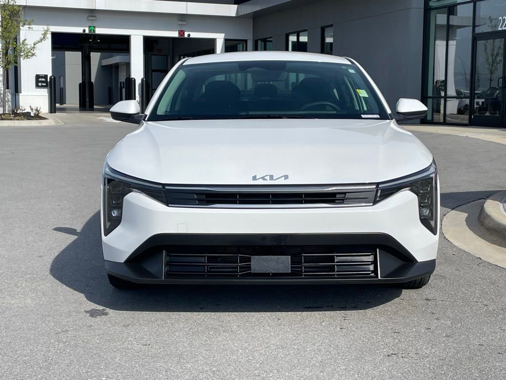 Certified 2025 Kia K4 LXS image 2