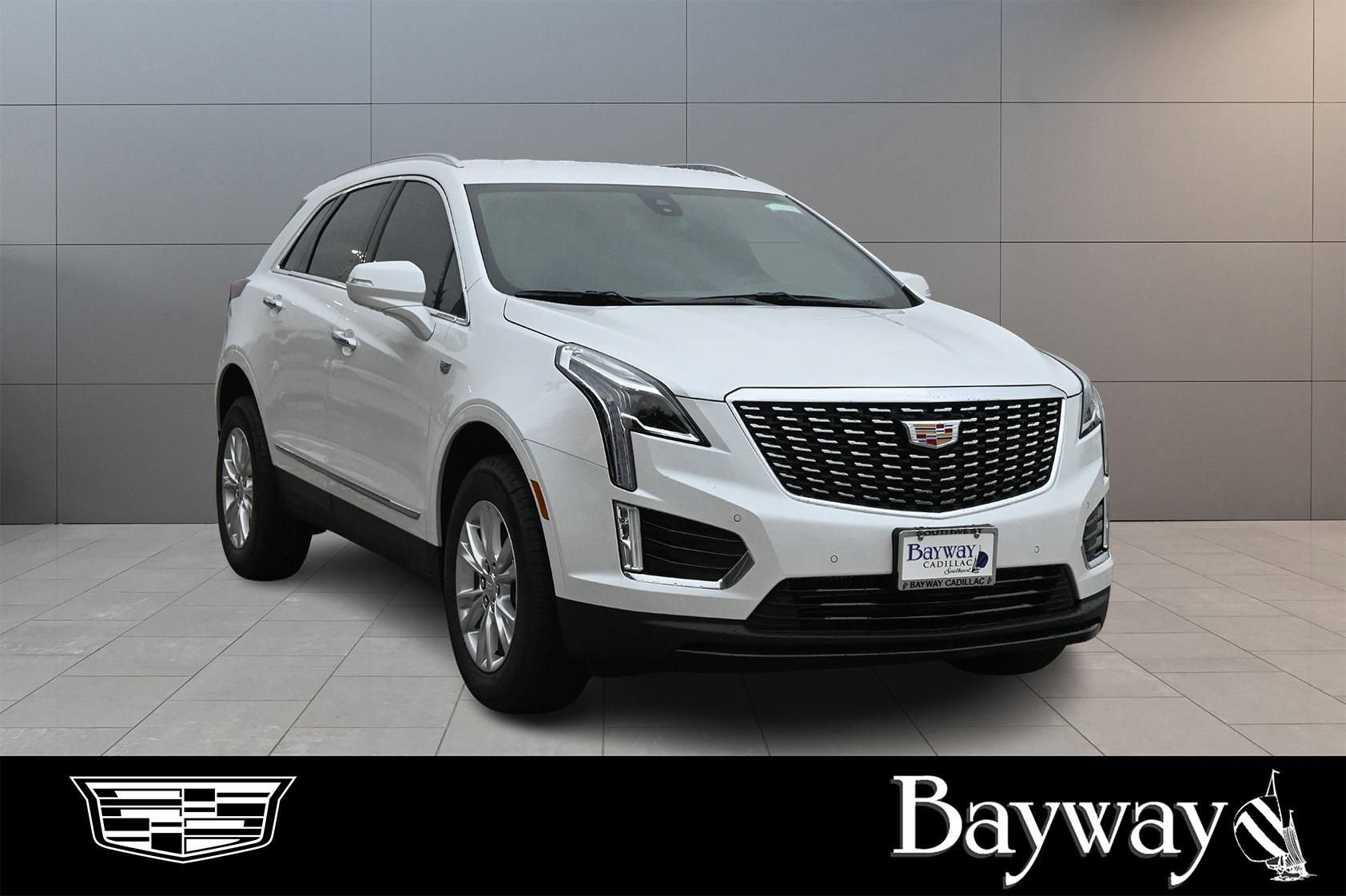 New 2026 Cadillac XT5 Luxury w/ LPO, Floor Liner Package image 3