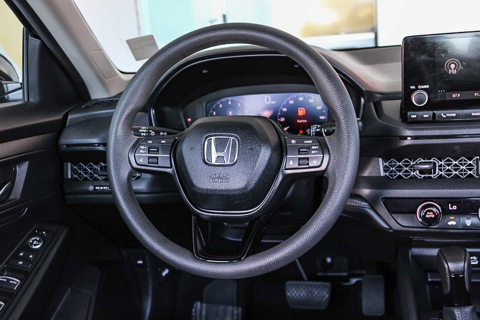 Certified 2025 Honda Accord LX image 15