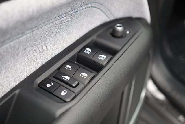 Used 2024 Jeep Compass Latitude image 18