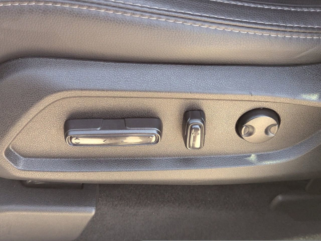 Certified 2025 Honda Pilot EX-L image 21