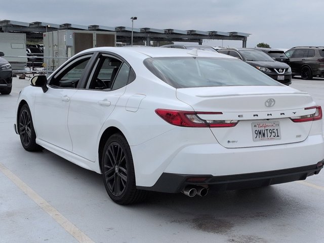 Used 2025 Toyota Camry SE FWD image 7