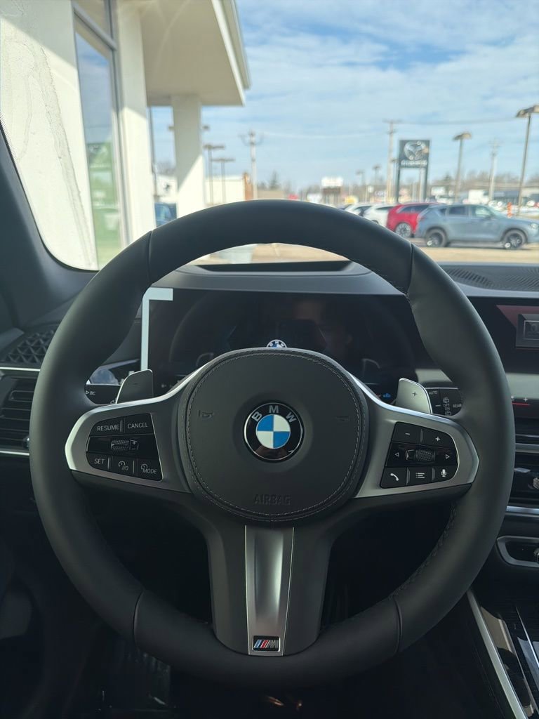 New 2026 BMW X5 xDrive40i w/ M Sport Package image 32