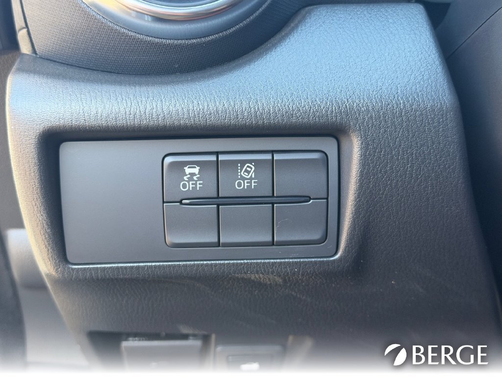Used 2022 MAZDA MX-5 Miata RF Grand Touring w/ Weather Package RWD image 23