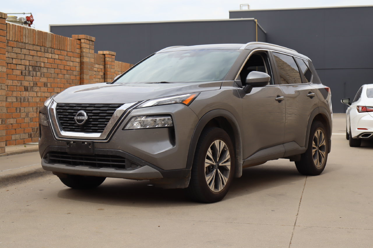 Certified 2023 Nissan Rogue SV w/ SV Premium B Package FWD image 1