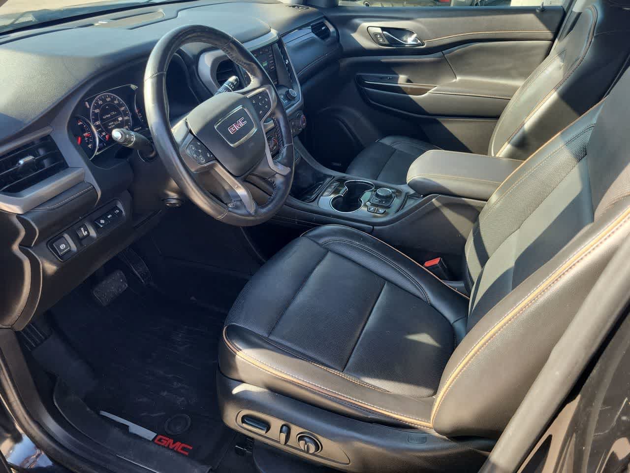 Used 2021 GMC Acadia AT4 w/ Technology Package AWD/4WD image 10