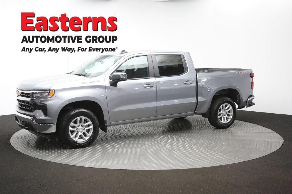 Used 2023 Chevrolet Silverado 1500 LT AWD/4WD image 59