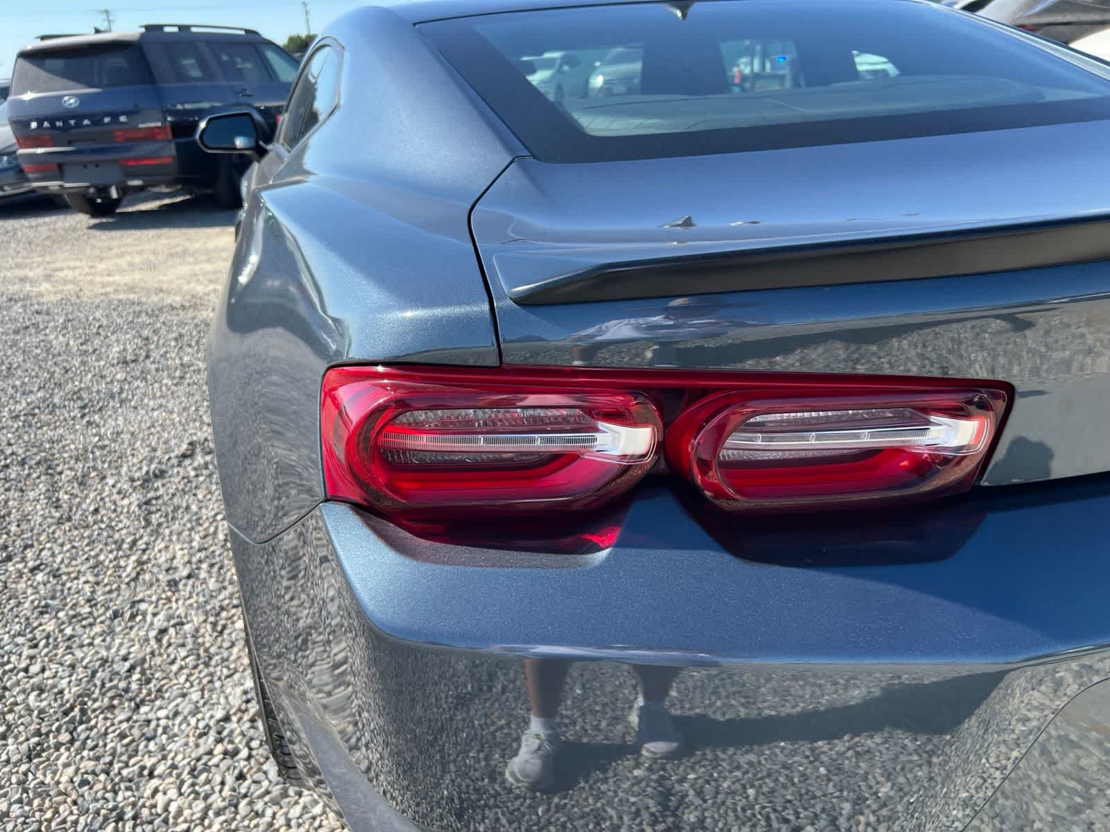 Used 2021 Chevrolet Camaro LT RWD image 10