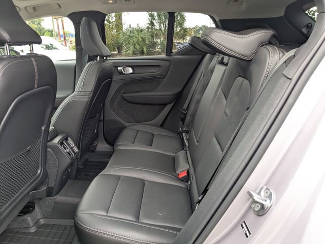 New 2026 Volvo XC40 B4 Plus w/ Protection Package Premier image 14