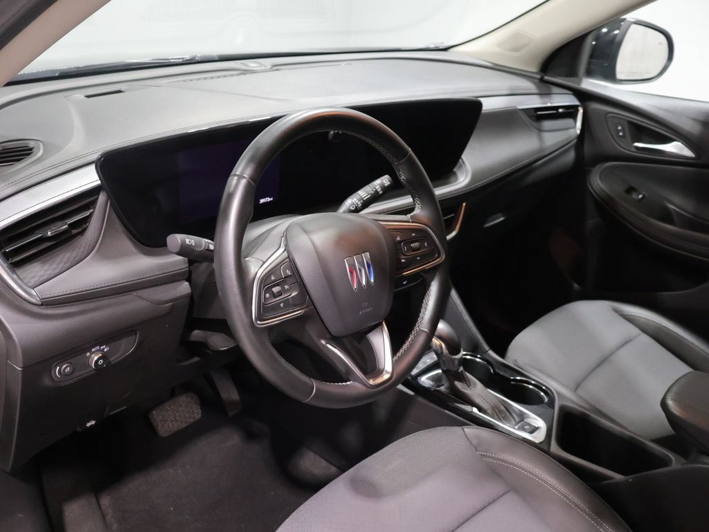 Used 2024 Buick Encore GX Preferred AWD/4WD image 14