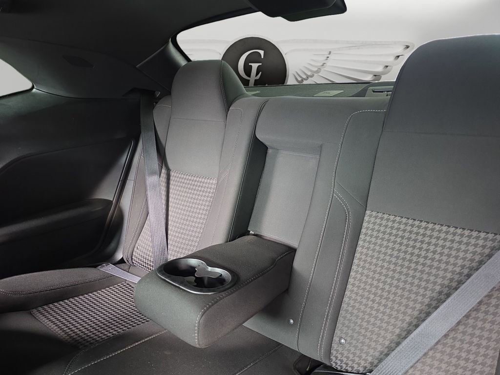 Used 2015 Dodge Challenger R/T w/ Quick Order Package 28B R/T image 13