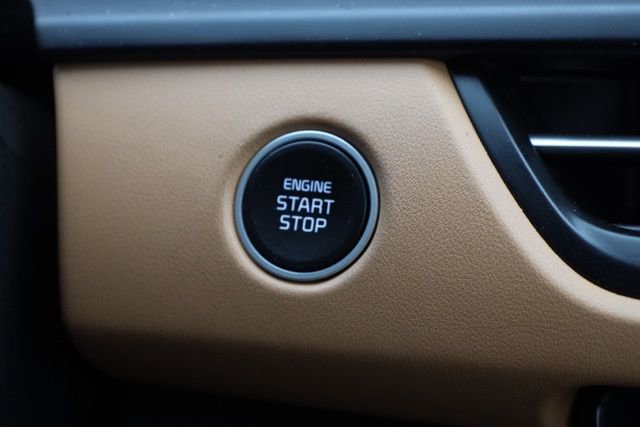 Certified 2024 Kia Seltos SX w/ SX Sunroof Package image 11