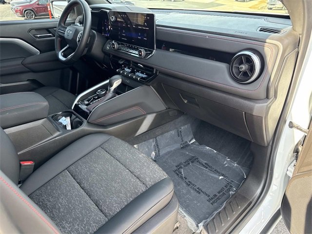 Used 2023 Chevrolet Colorado Z71 w/ Z71 Convenience Package 2 image 13