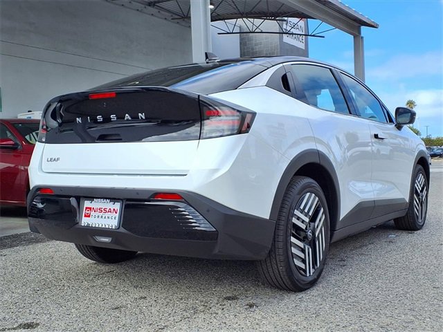 New 2026 Nissan Leaf SV+ image 8