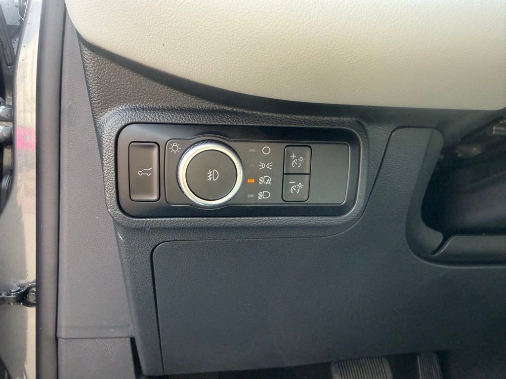 New 2026 Ford Explorer Platinum AWD/4WD image 15