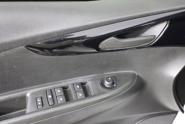 Used 2020 Chevrolet Spark LT image 17