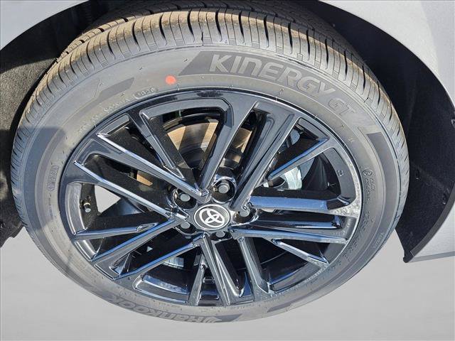 New 2026 Toyota Camry SE FWD image 10