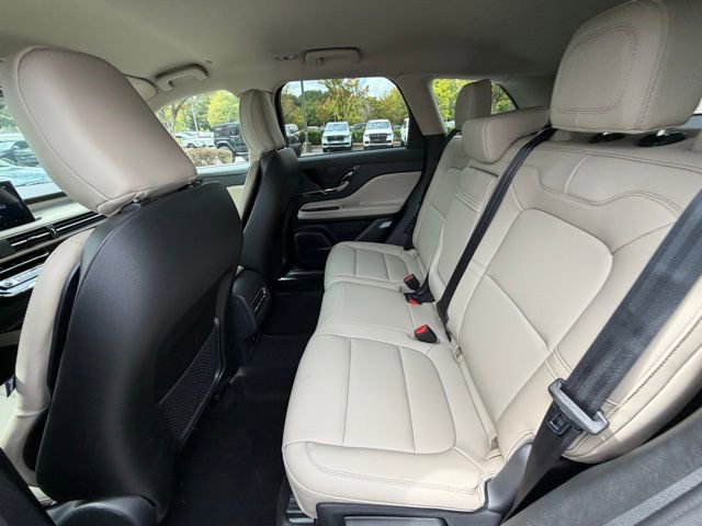 New 2025 Lincoln Corsair FWD image 14