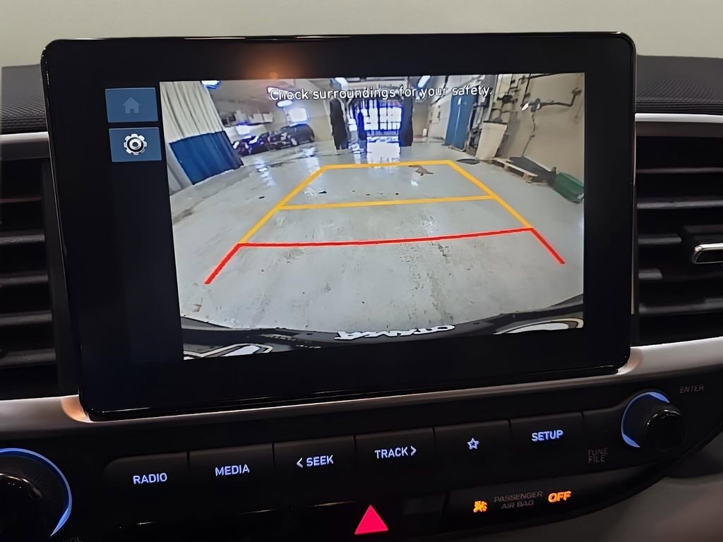 Used 2026 Hyundai Venue SEL FWD image 25