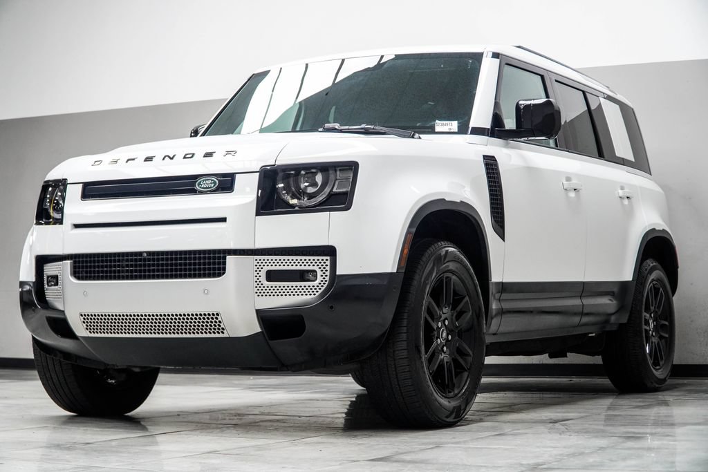 Used 2025 Land Rover Defender 110 S AWD/4WD image 10