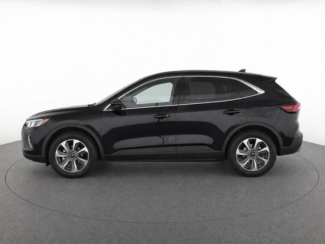 Used 2024 Ford Escape Platinum AWD/4WD image 6