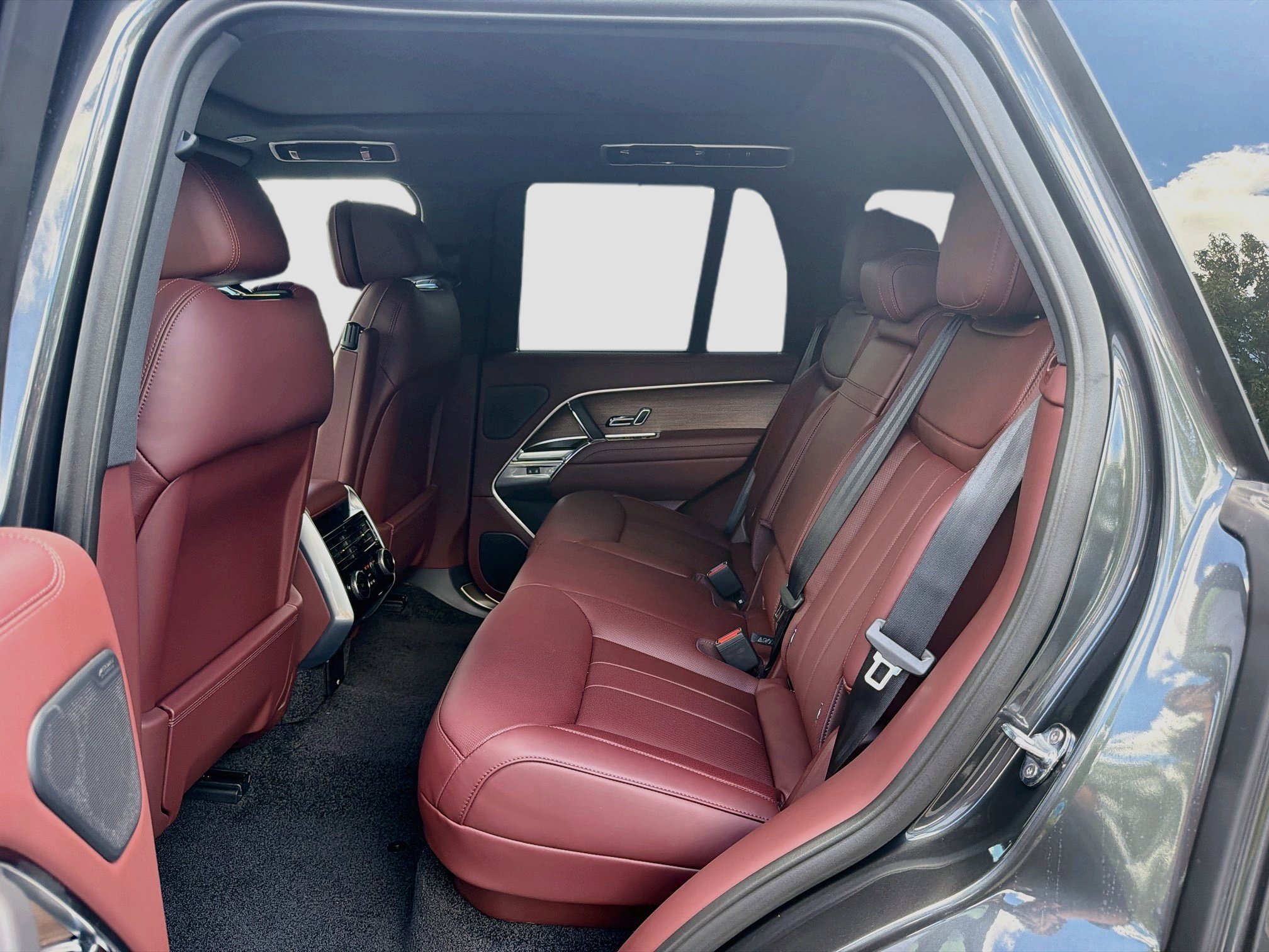 New 2026 Land Rover Range Rover SE AWD/4WD image 22
