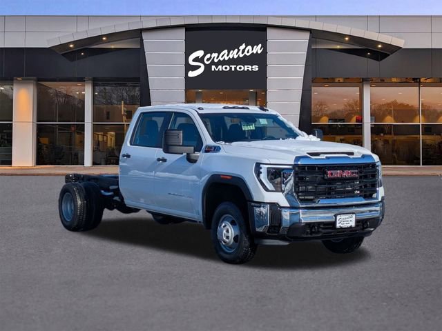 New 2026 GMC Sierra 3500 Pro w/ Snow Plow Prep Package image 7