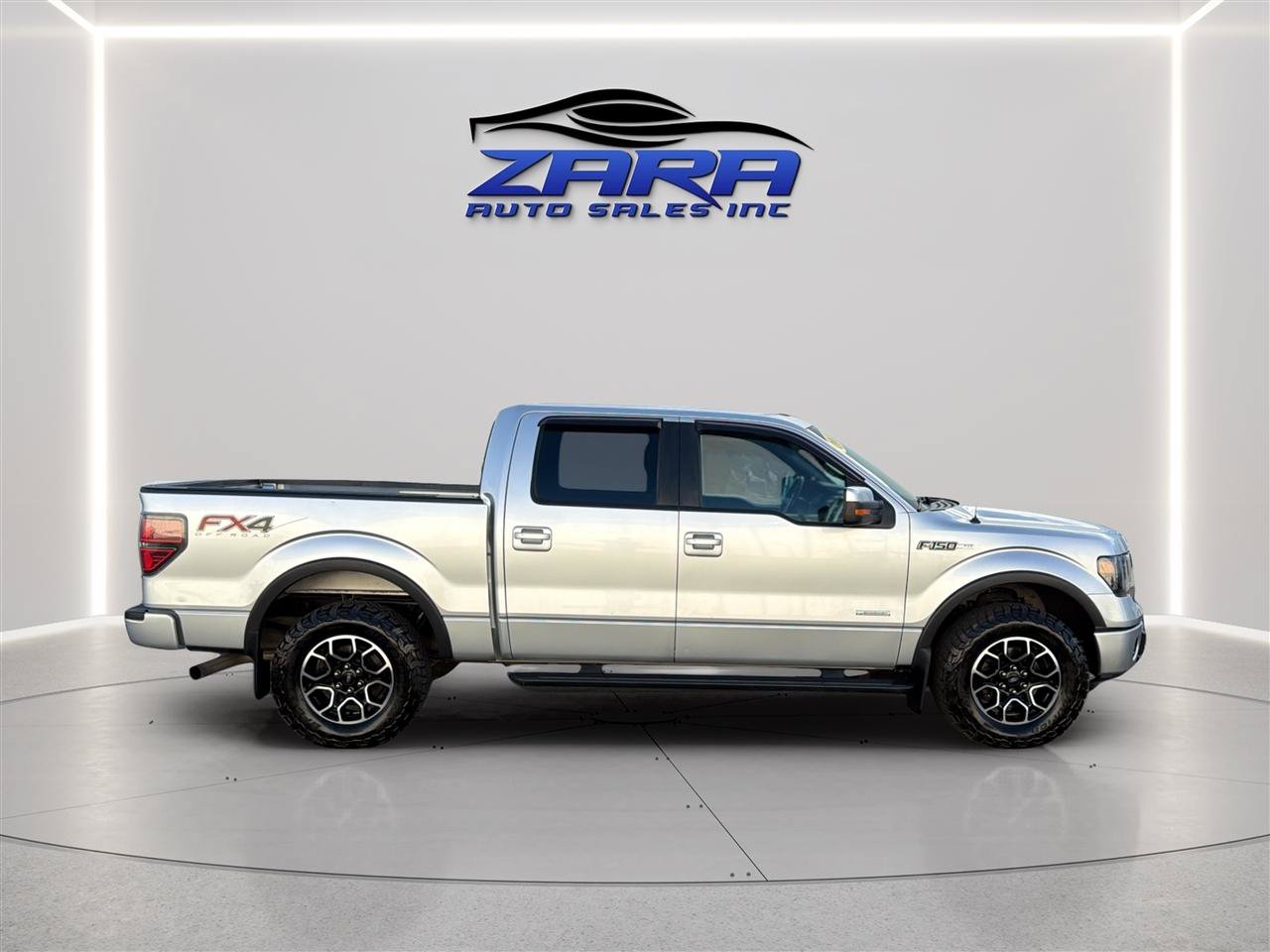 Used 2013 Ford F150 FX4 w/ Luxury Equipment Group AWD/4WD image 8