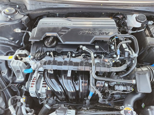 Used 2025 Hyundai Elantra SEL image 22