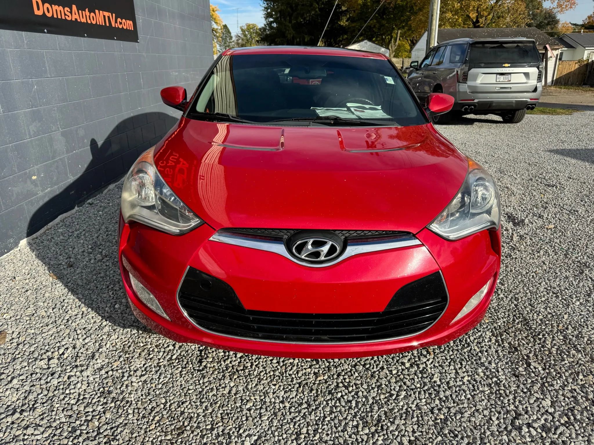 Used 2013 Hyundai Veloster w/ Style Pkg image 3