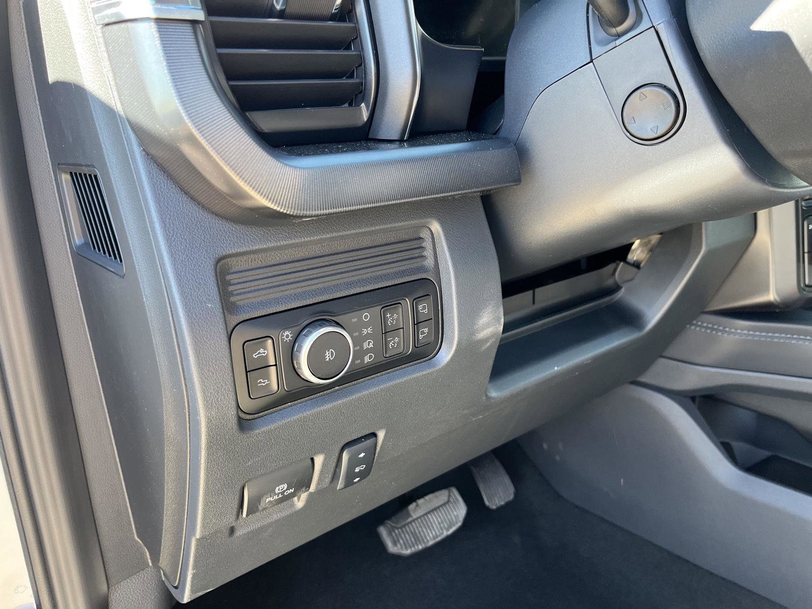 New 2026 Ford F250 Platinum image 16