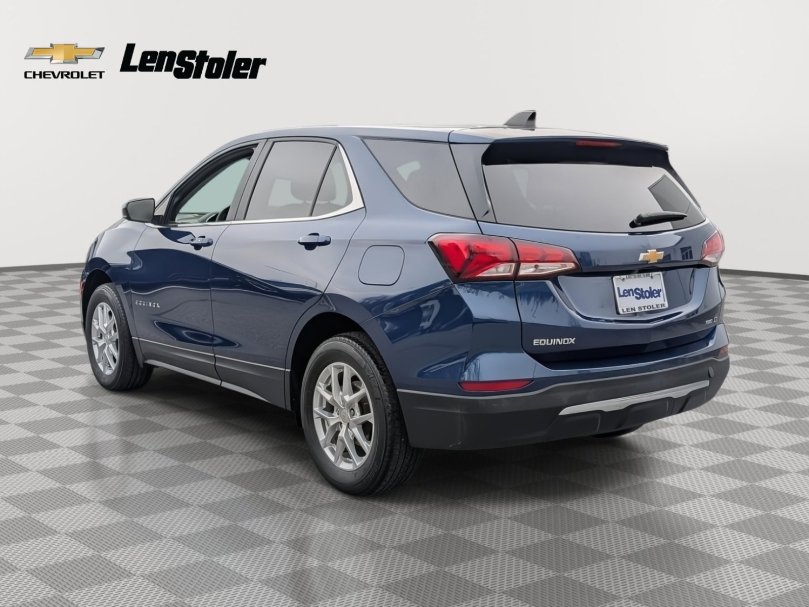 Used 2022 Chevrolet Equinox LT w/ LPO, Floor Liner Package image 3