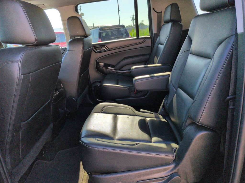 Used 2018 Chevrolet Suburban LT AWD/4WD image 26