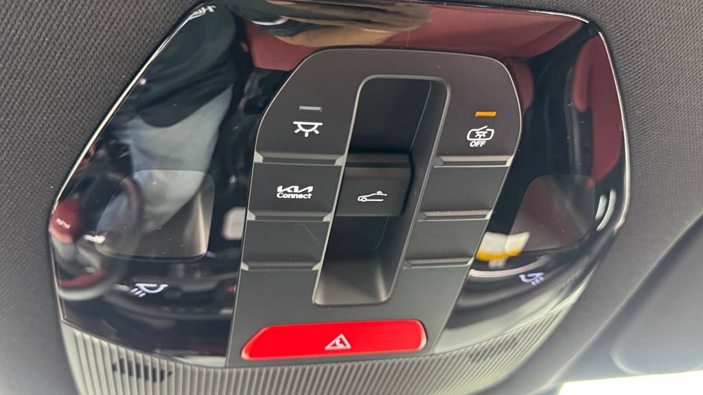 New 2026 Kia K4 GT-Line FWD image 28