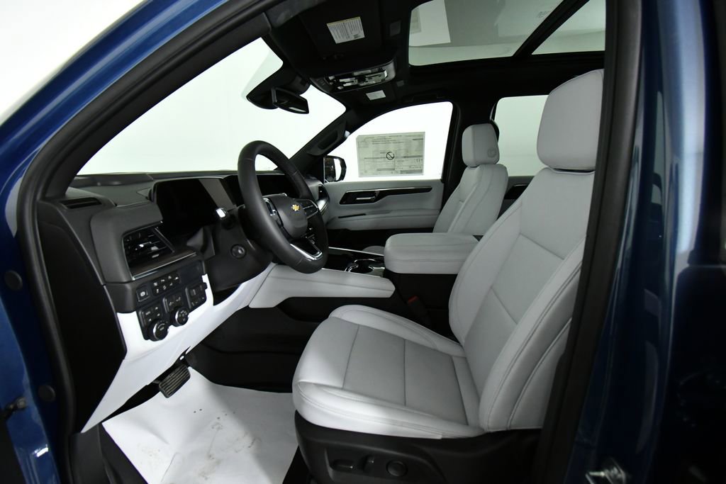 New 2026 Chevrolet Tahoe Premier w/ Sun And Tow Package image 5