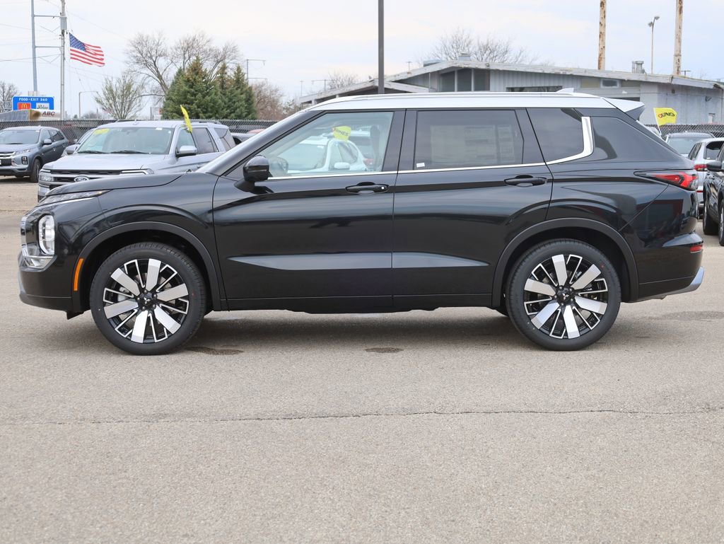 New 2025 Mitsubishi Outlander AWD image 6