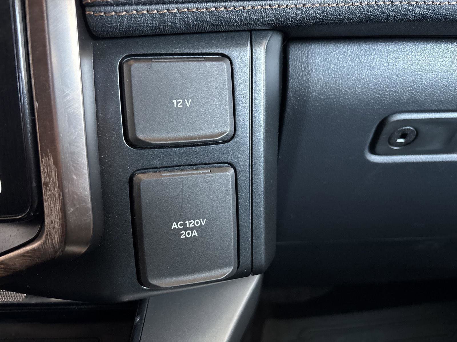 Used 2022 Ford F150 Lightning Lariat w/ Tow Technology Package image 21