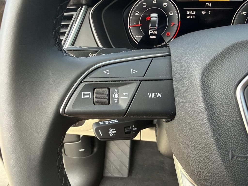Used 2023 Audi Q5 2.0T Prestige AWD/4WD image 30