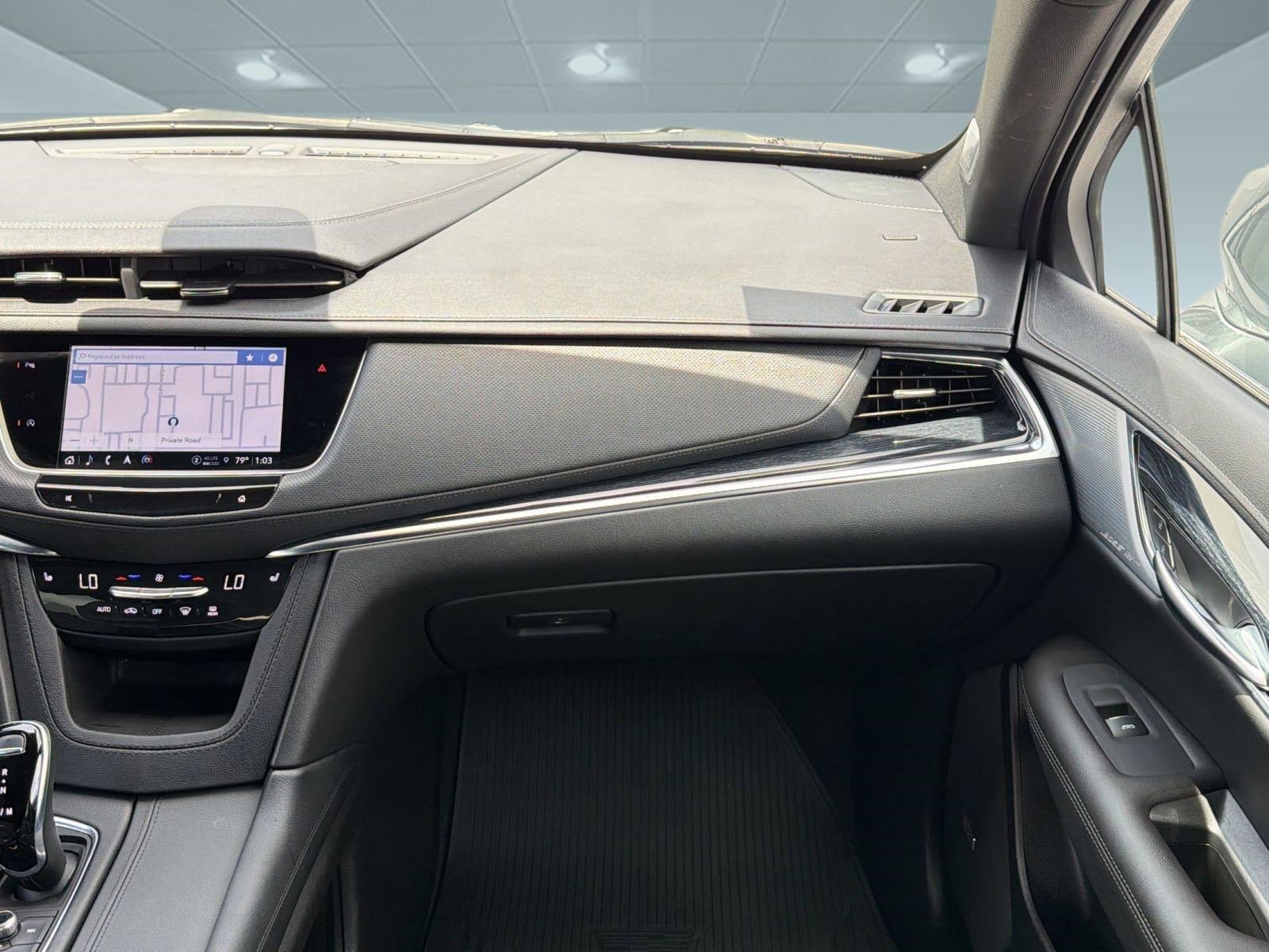Certified 2023 Cadillac XT5 Premium Luxury AWD/4WD image 28