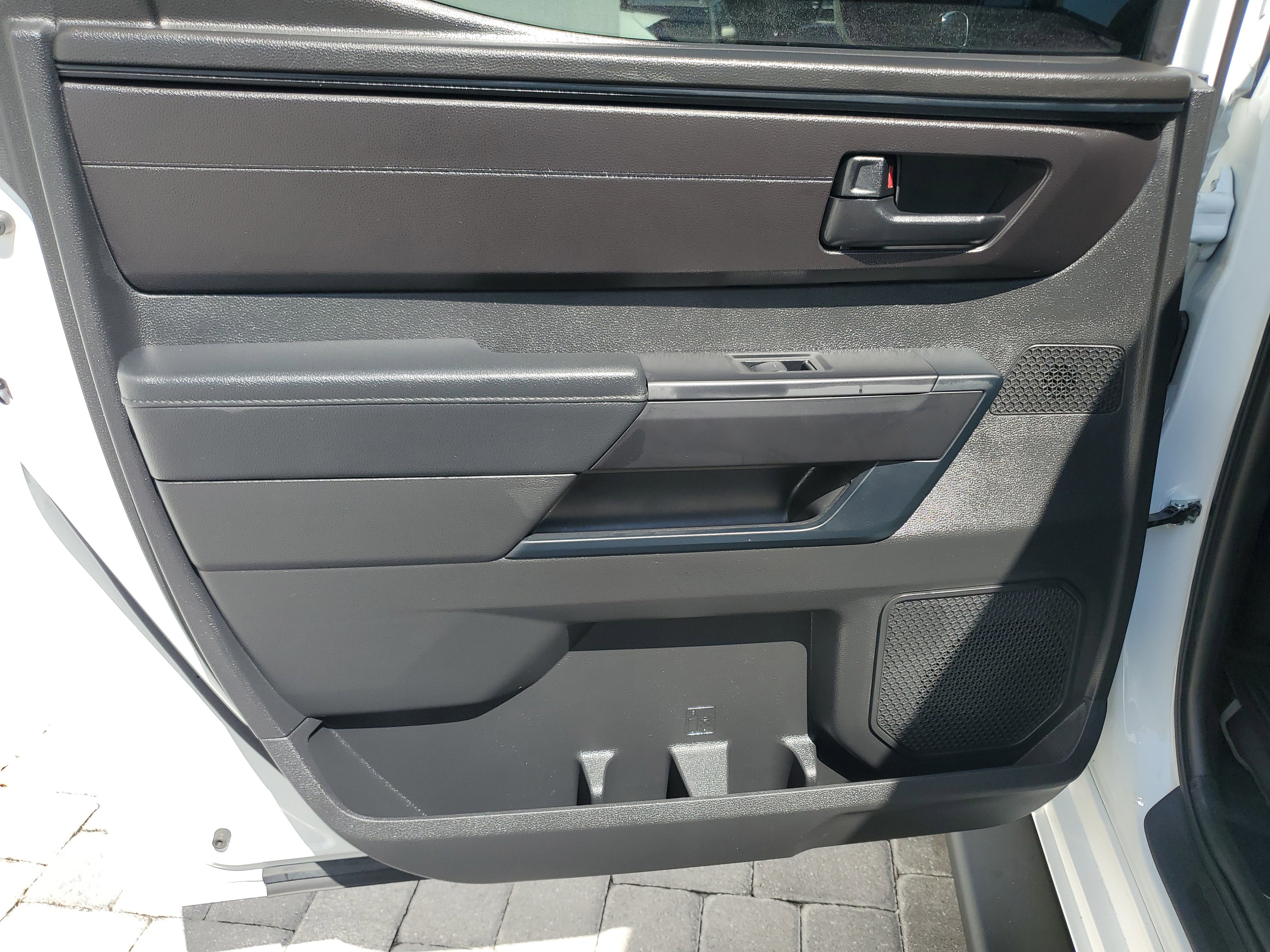 Used 2025 Toyota Tundra SR w/ SR Tow Package image 9