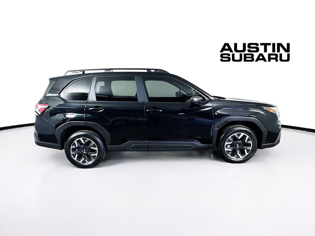 Used 2025 Subaru Forester Premium w/ Convenience Package #1 image 8