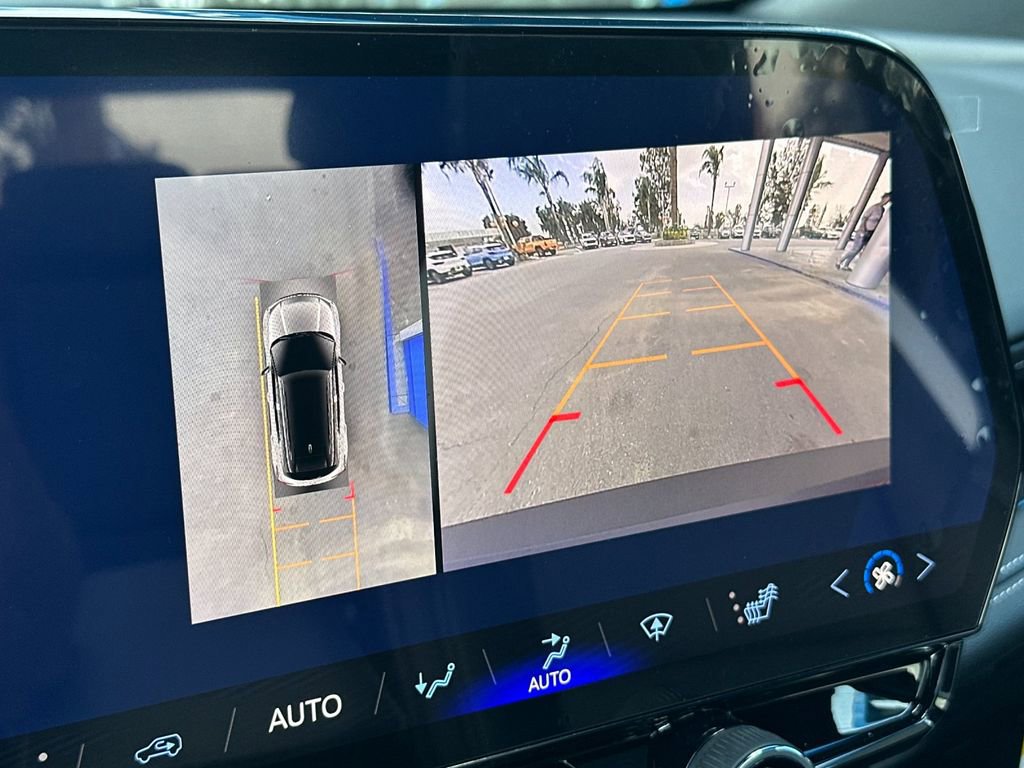 Used 2026 Chevrolet Blazer EV LT image 19